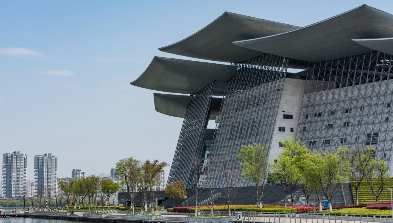 Hotels Near Ontario Convention Center